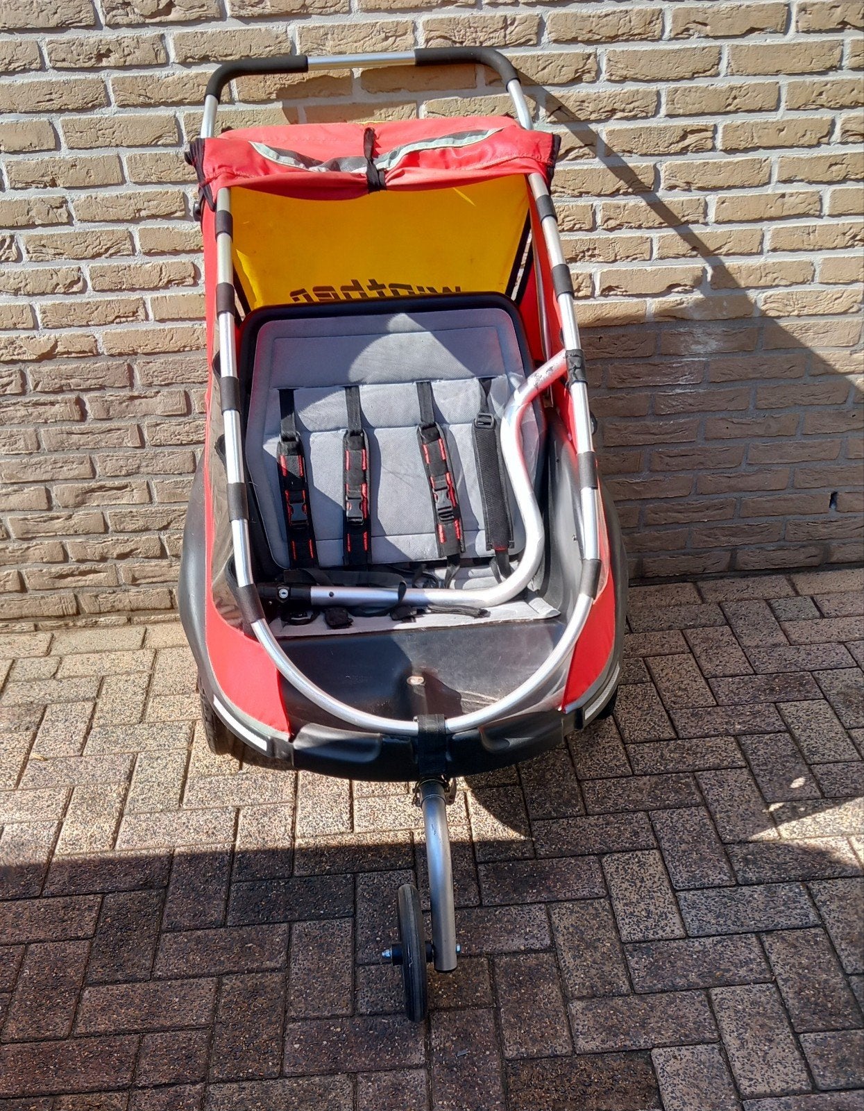 Winther Dolphin Fietskar - Rood/Zwart, Fietsen en Brommers, Fietsaccessoires | Aanhangers en Karren, Ophalen, Gebruikt, Kinderkar