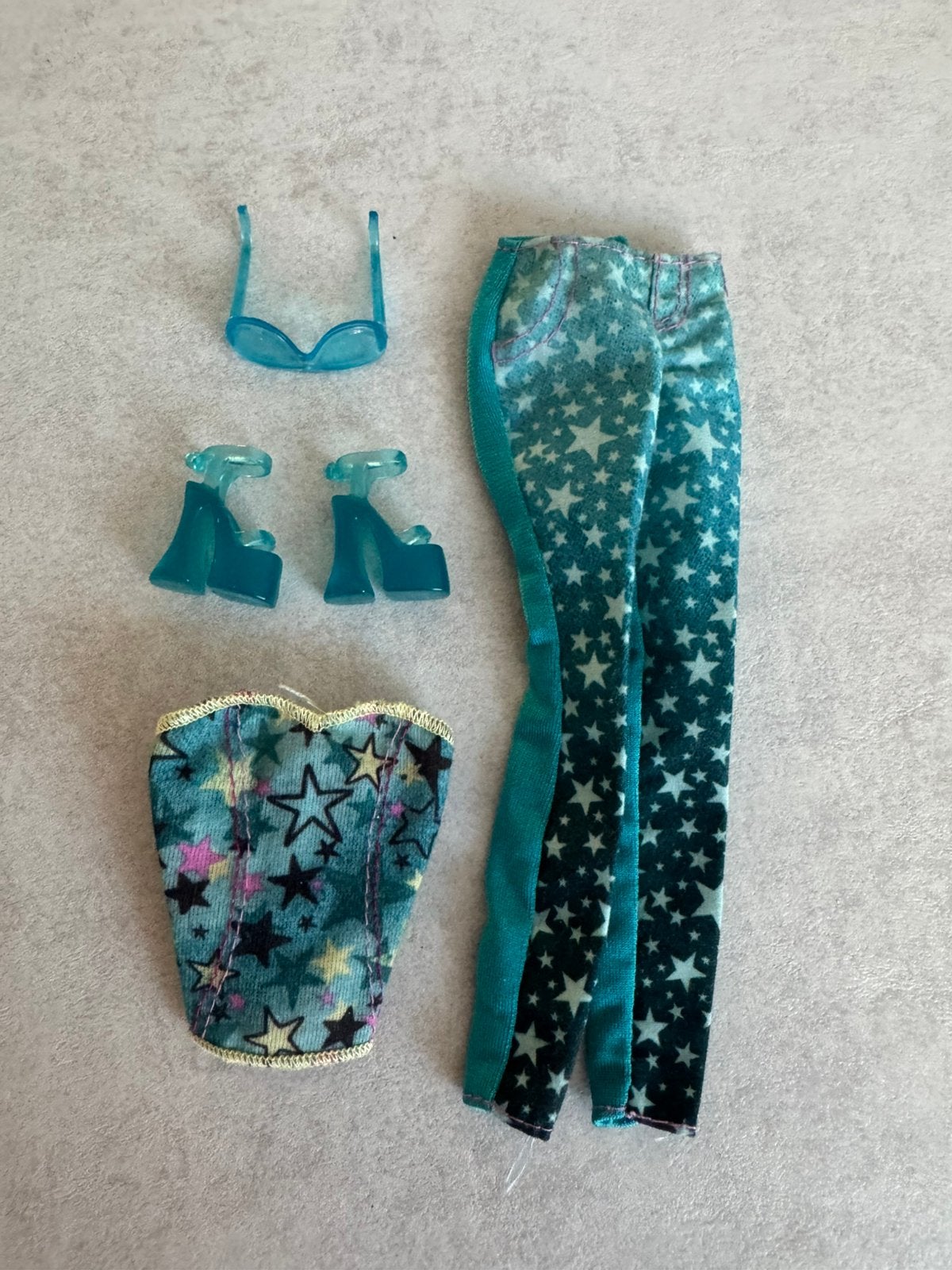 Barbie fashionista fashion, Ophalen of Verzenden, Gebruikt, Kleertjes
