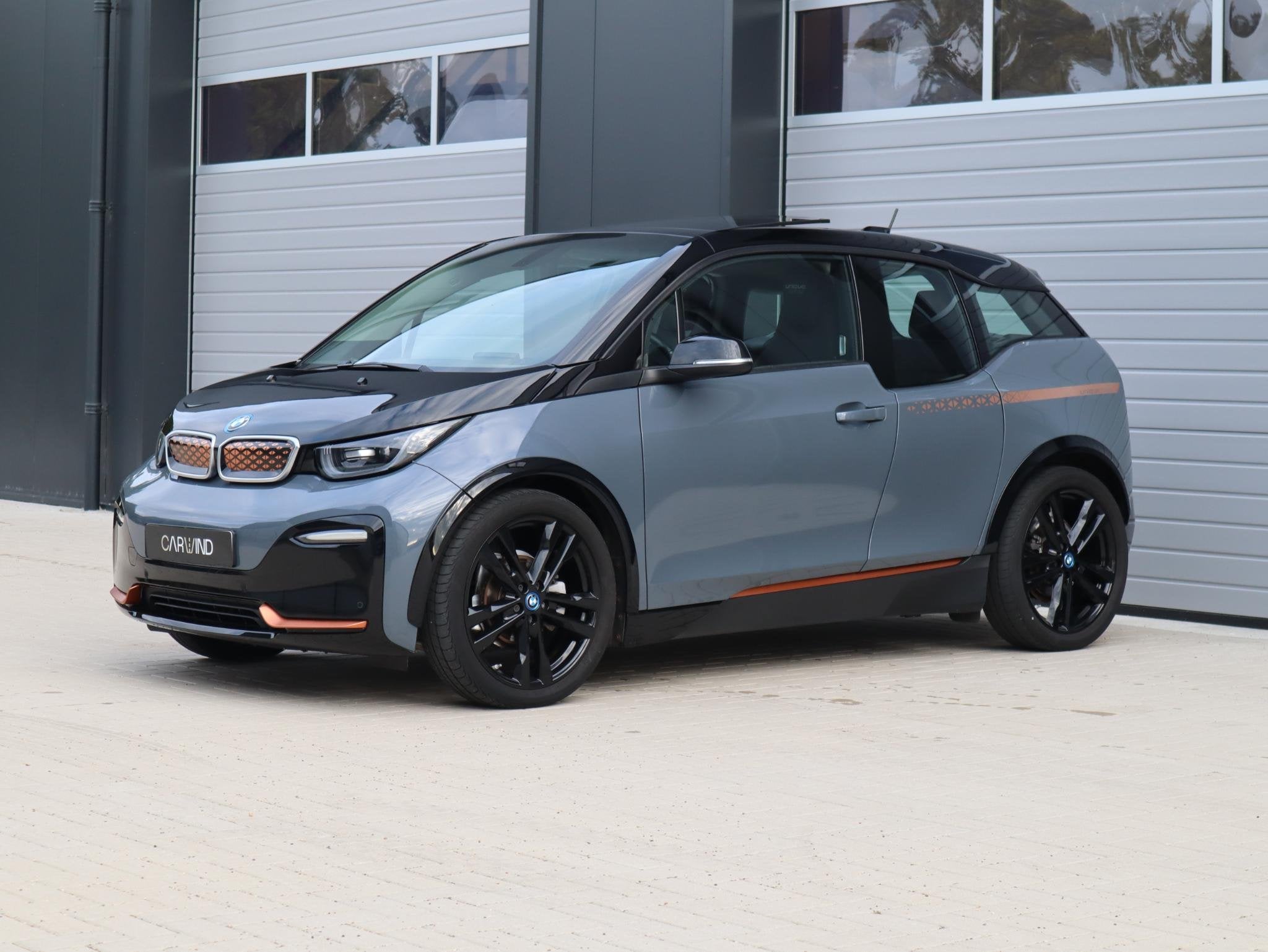 BMW i3 S 120Ah|Unique Forever|Schuifdak|H\K|Truffle leer!, Auto's, Automaat, Gebruikt, Overige kleuren, 4 stoelen
