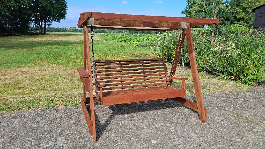 Hardhouten schommelbank met dak.In goede staat., Ophalen, Gebruikt, Hout, Schommelbank