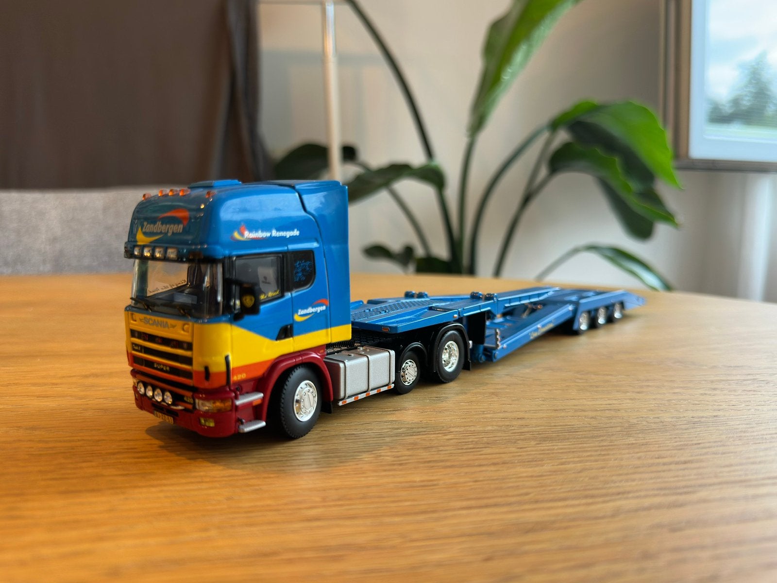 Scania 4 Serie Zandbergen, Ophalen of Verzenden, Zo goed als nieuw, Bus of Vrachtwagen