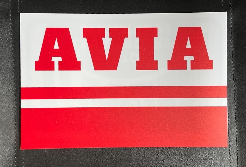 AVIA reclamebord kunststof 35X23., Verzamelen, Ophalen of Verzenden, Zo goed als nieuw, Auto's