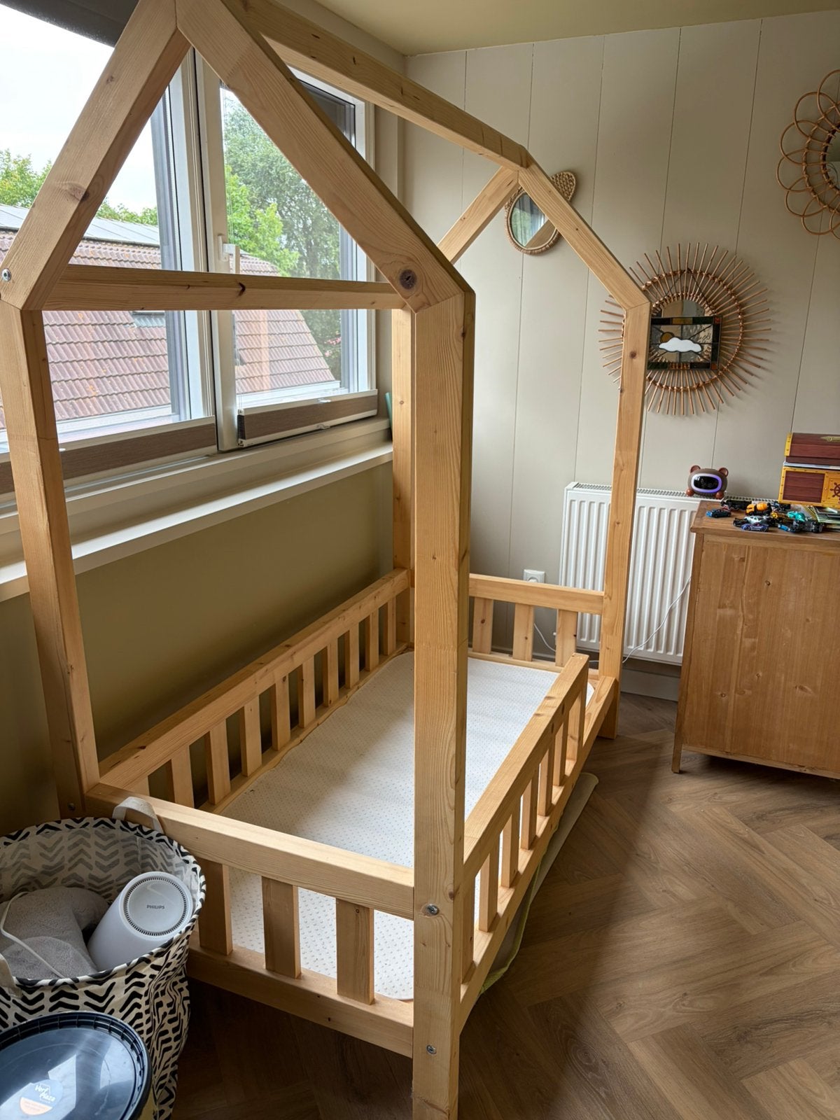 Peuterbed bedhuisje 150x70, Ophalen, Gebruikt, 70 tot 85 cm, 140 tot 160 cm