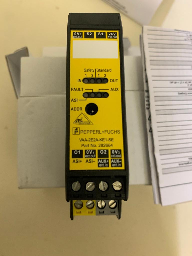 Pepperl & Fuchs VAA-2E2A-KE1-SE Veiligheids-I/O-module, Hobby en Vrije tijd, Ophalen of Verzenden, Nieuw