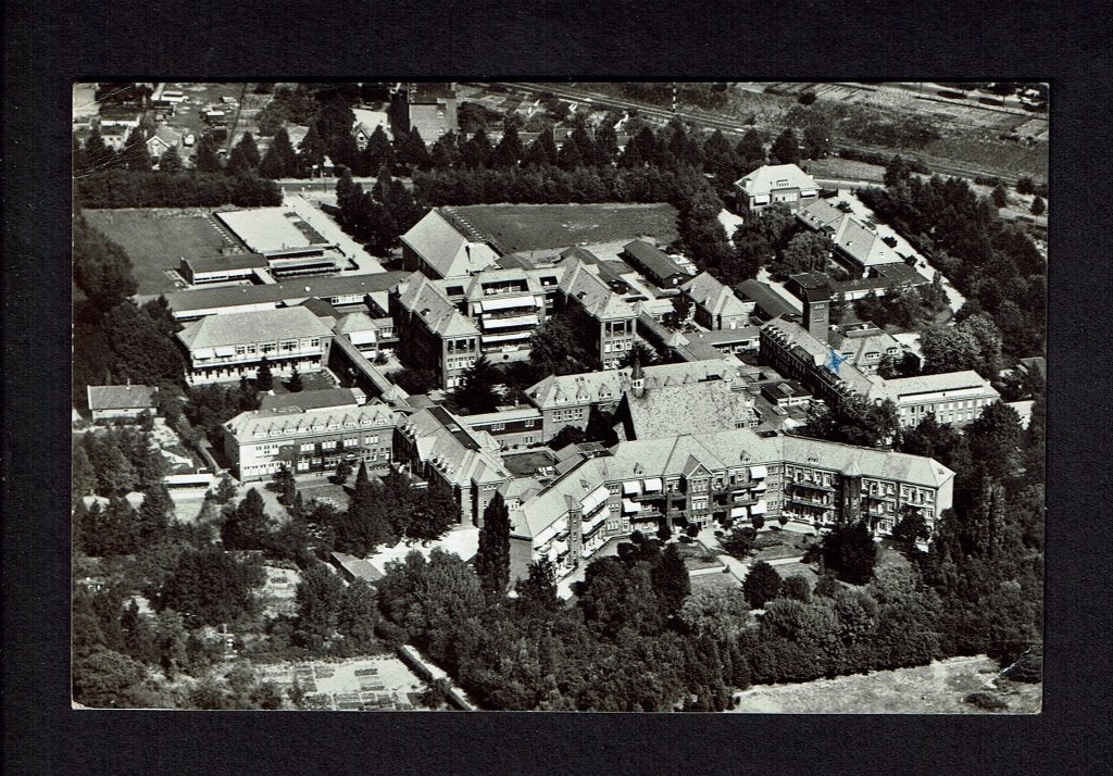 Nijmegen 1957 - Sint Canisius Ziekenhuis KLM foto Schiphol, Ophalen of Verzenden, 1940 tot 1960, Gelopen, Gelderland