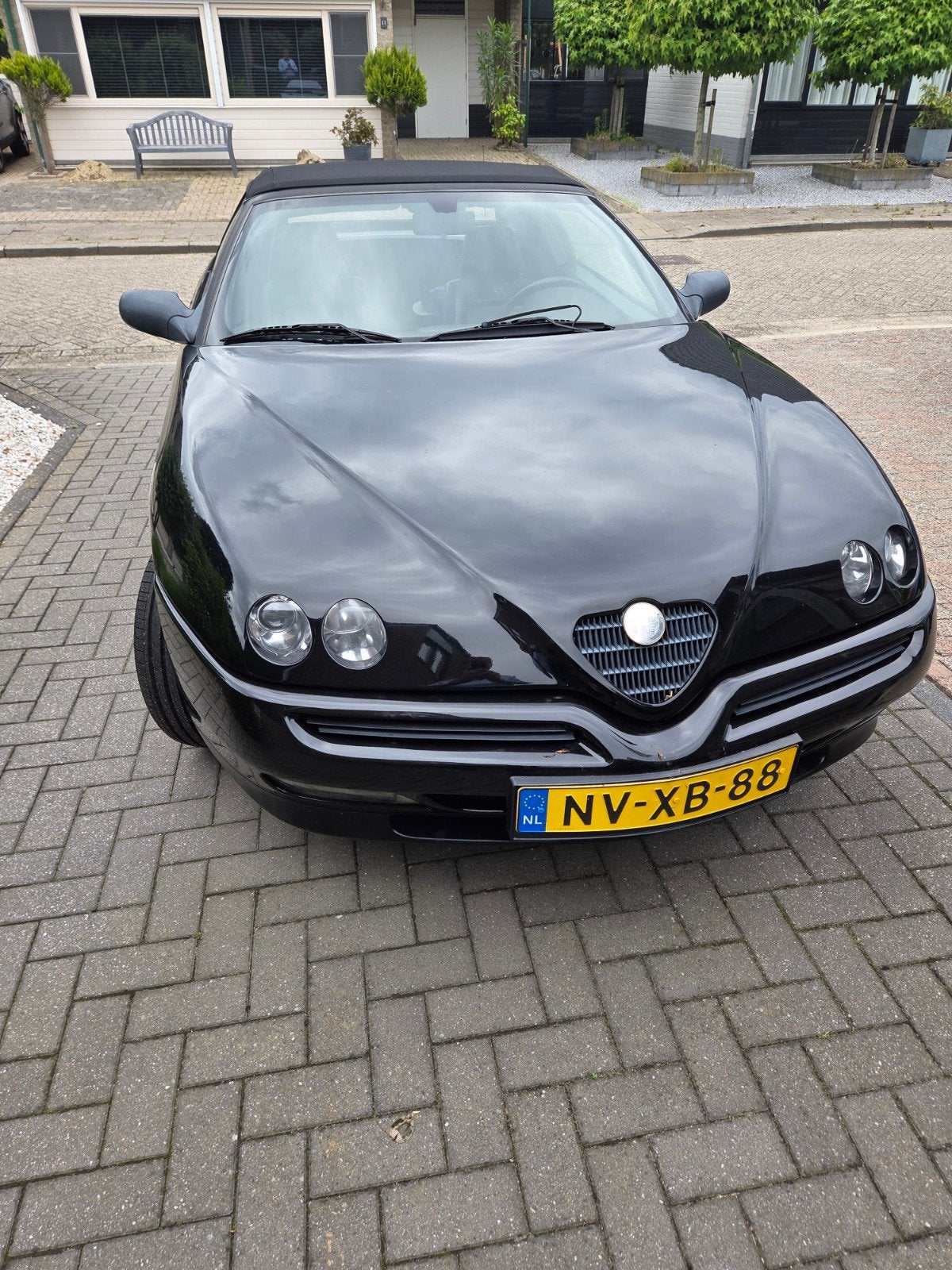 Alfa Romeo Spider 2.0 Twin Spark 16V 1996 Zwart