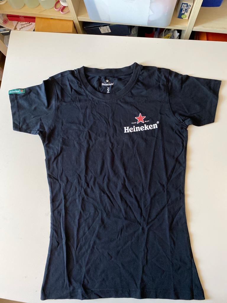 Heineken T-shirt Zwart Maat S Nieuw valt klein, Kleding | Dames, Zwart, Ophalen of Verzenden, Zo goed als nieuw, Korte mouw