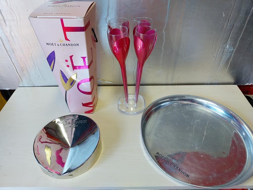 Moët & Chandon Rosé Impérial Flower pakket, Ophalen, Nieuw