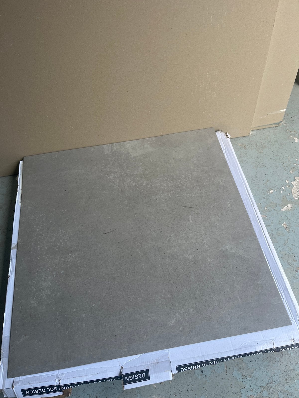 Pvc vloertegels 61x61 cm, 7 vierkante meter, Nieuw, Ophalen of Verzenden, Grijs, 5 tot 10 m²