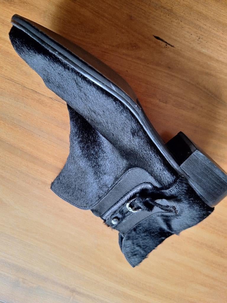 Zwarte leren huid enkellaarsjes maat 42, Kleding | Dames, Schoenen, Zwart, Lage of Enkellaarzen, Ophalen of Verzenden, Zo goed als nieuw