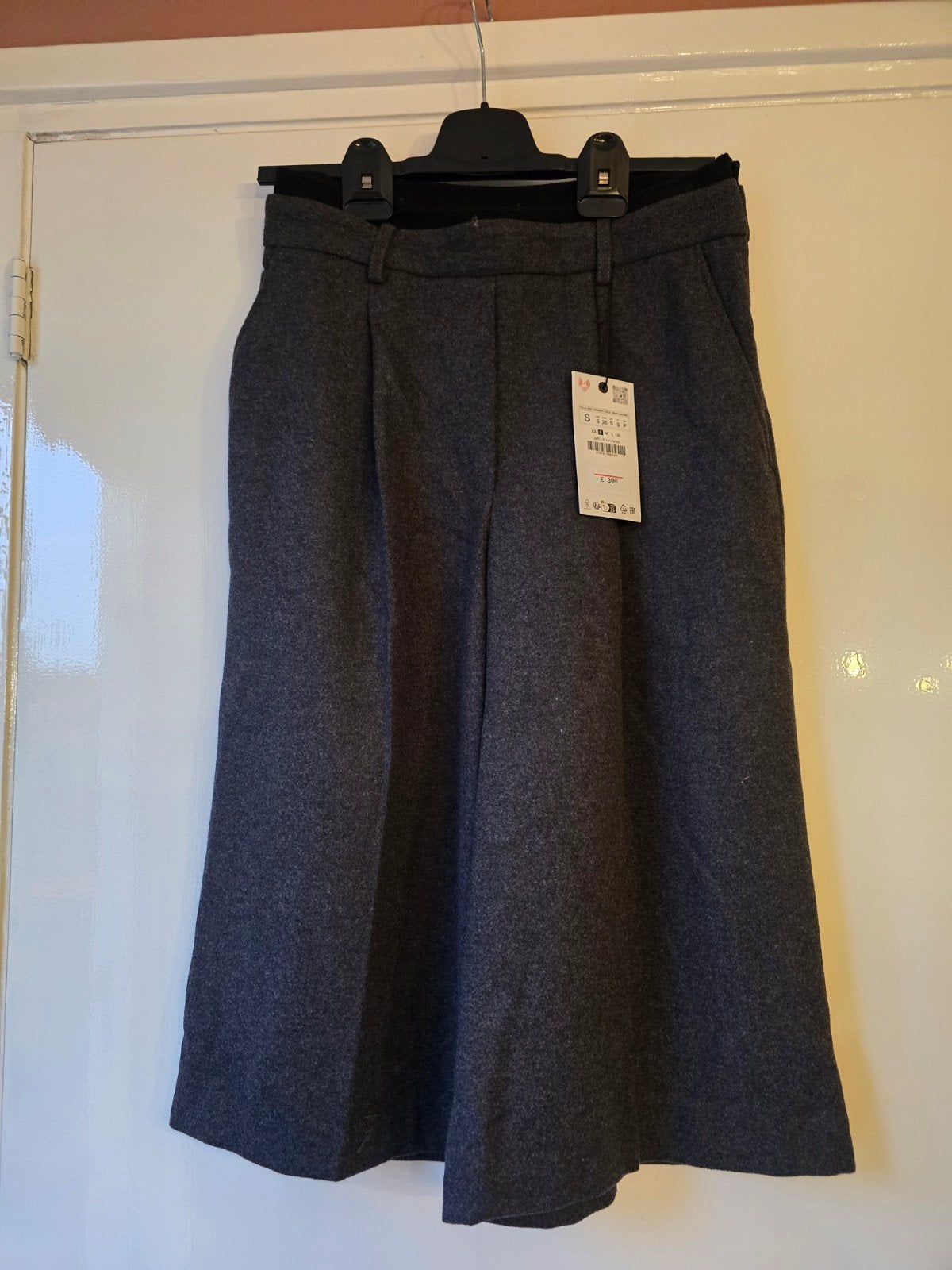 Zara bermuda/ jorts baggy shorts maat S, Ophalen of Verzenden, Zo goed als nieuw, Kort