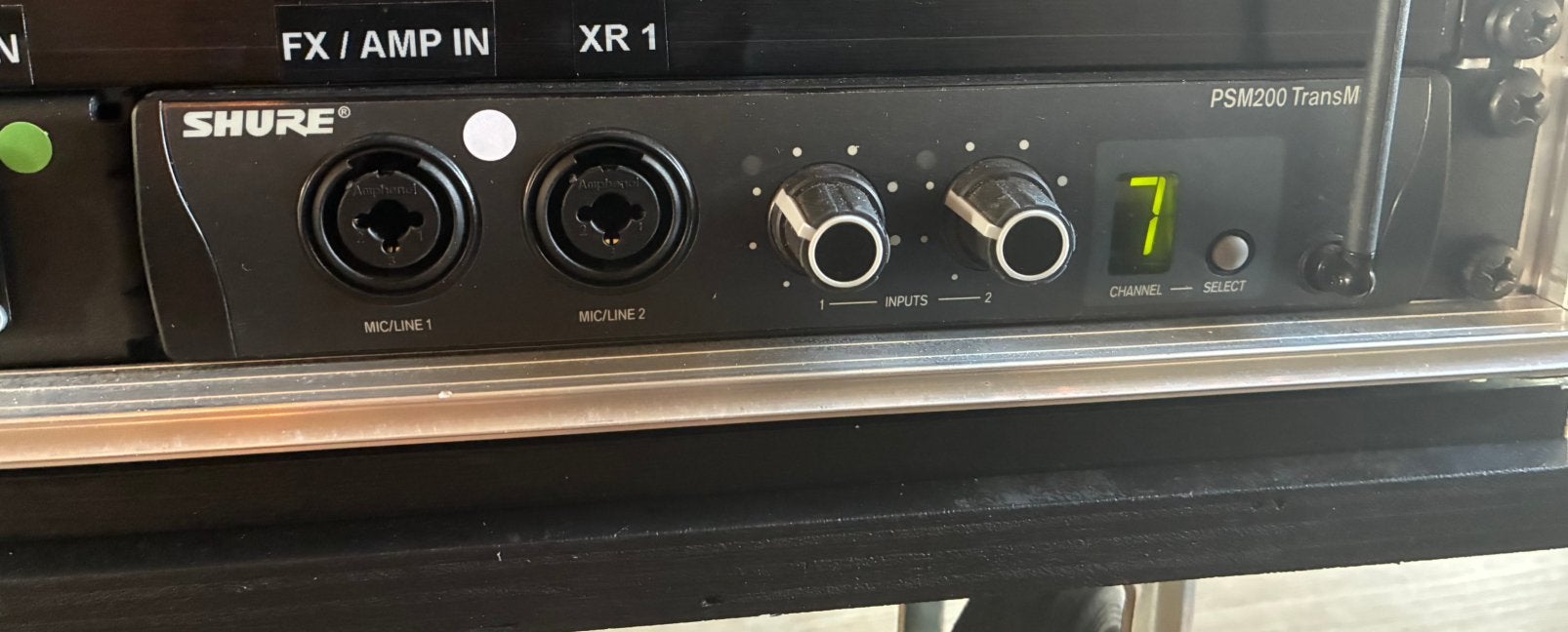 Shure PSM200 In ear monitor draadloos, Ophalen of Verzenden, Zo goed als nieuw, Minder dan 500 watt