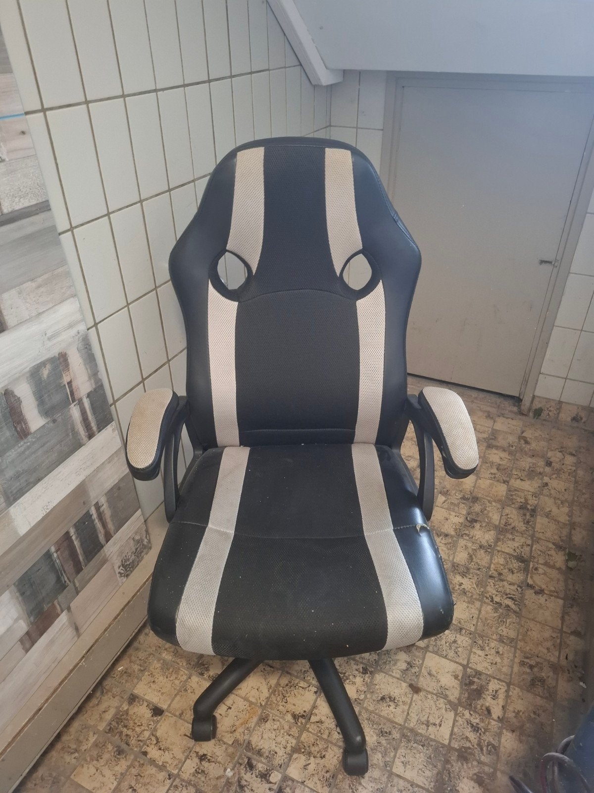 game stoel, Ophalen, Gebruikt, Zwart