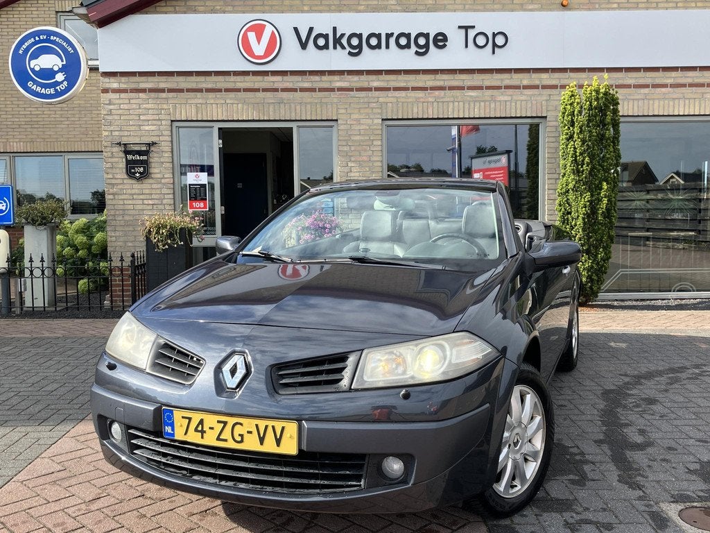 Renault Mégane Coupé-Cabriolet 2.0 Tech Line | Xenon | Pan, Auto's, Voorwielaandrijving, 1998 cc, 135 pk, Gebruikt