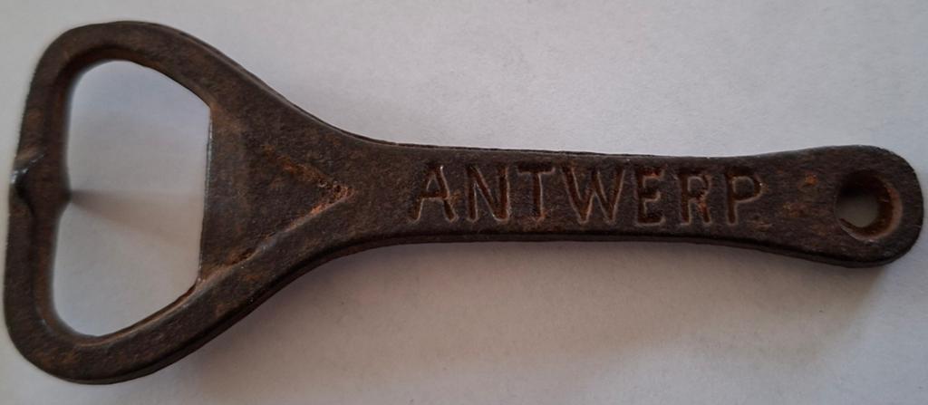 Ijzer opener ANTWERP  BELCROWN, Antiek en Kunst, Ophalen of Verzenden
