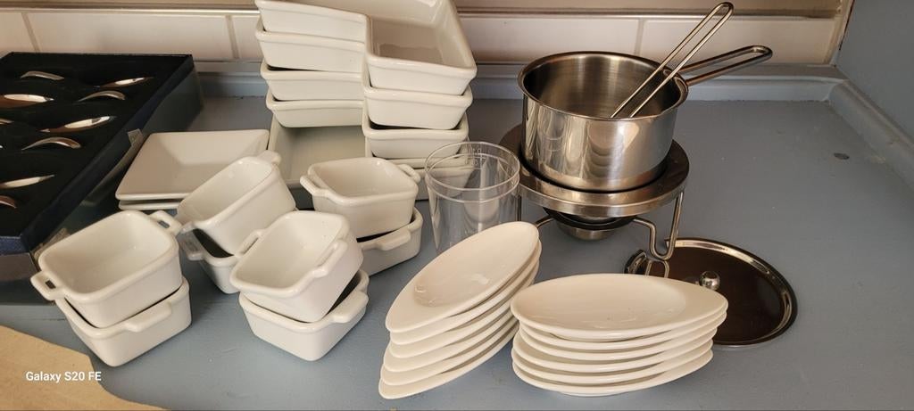 Amuse lepels, bakjes, schaaltjes met bestek, Huis en Inrichting, Ophalen, Steen/keramiek, Wit, Overige typen