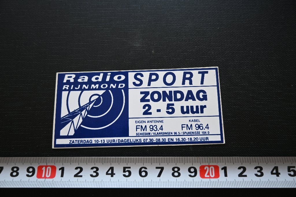 sticker radio rijnmond sport zondag 2-5 uur, Verzamelen, Ophalen, Zo goed als nieuw