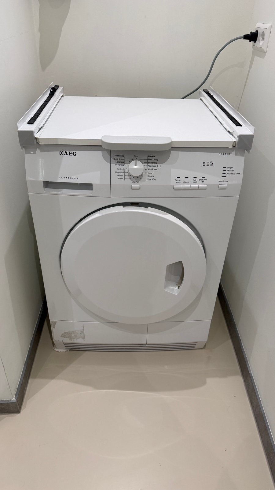 AEG T5127AC Droger, Ophalen, 6 tot 8 kg, Gebruikt, Voorlader