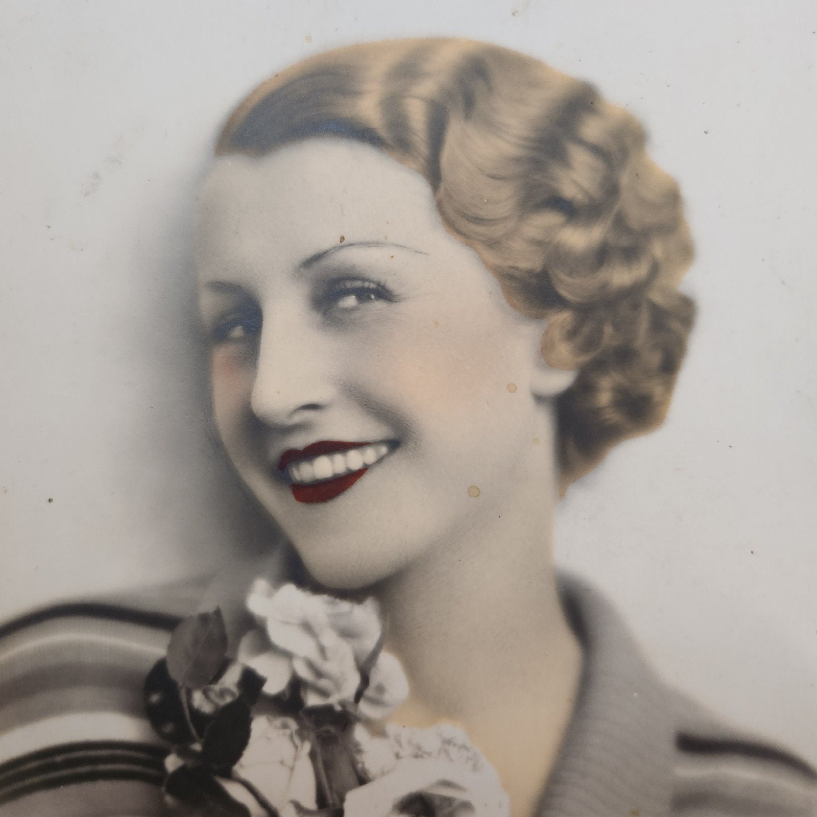 Echte foto van een dame uit 1934 - Leo Paris, Verzamelen, Ansichtkaarten | Buitenland, Verzenden, 1920 tot 1940, Gelopen, België en Luxemburg