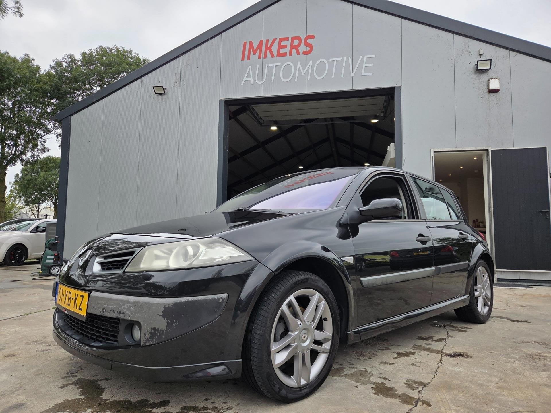 Renault Mégane 2.0-16V Turbo GT, Auto's, 1998 cc, Stof, Gebruikt, Zwart