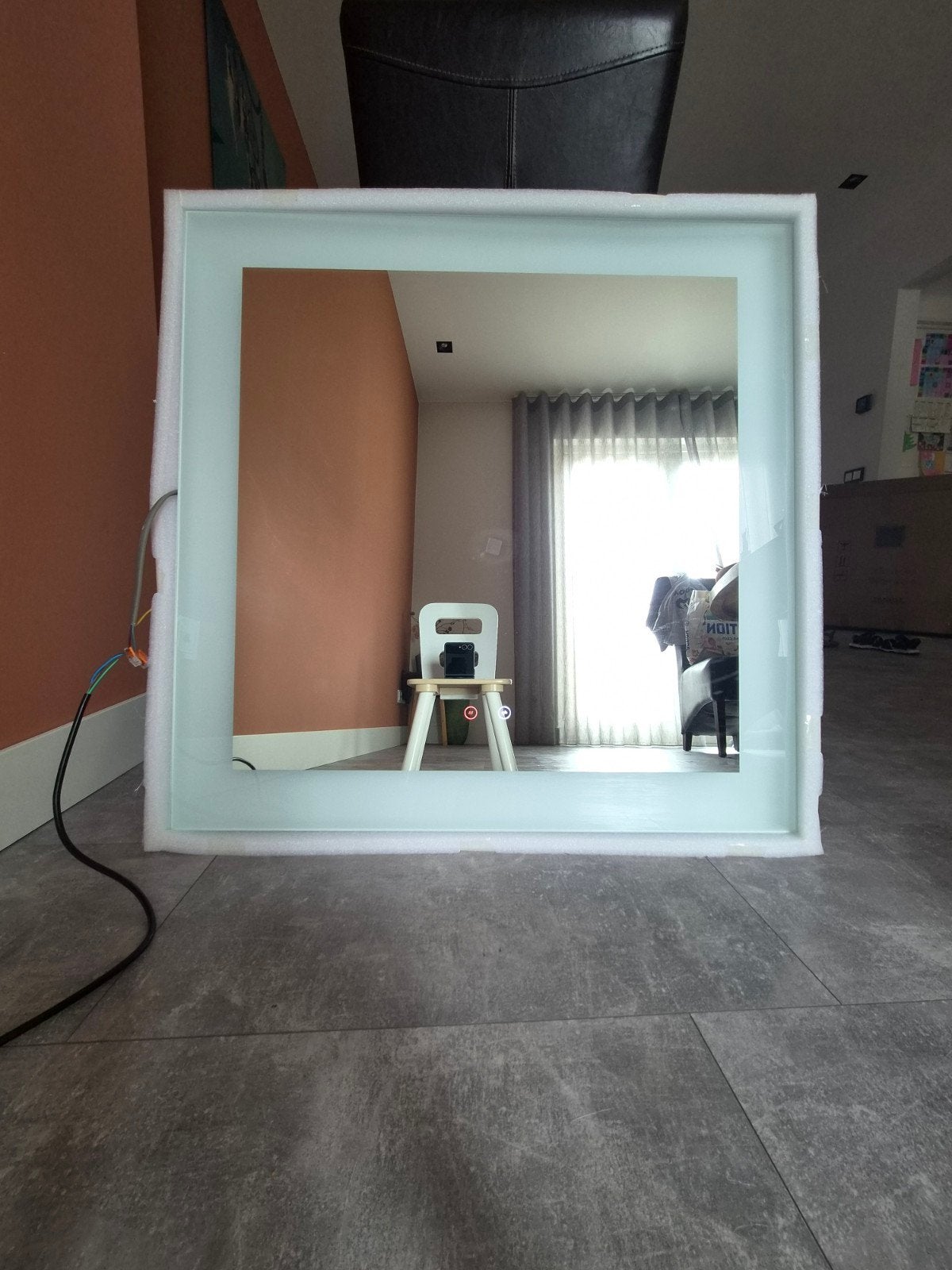 Badkamerspiegel vierkant met LED en verwarming 80x80cm, Ophalen, Overige typen, 50 tot 100 cm, Zo goed als nieuw