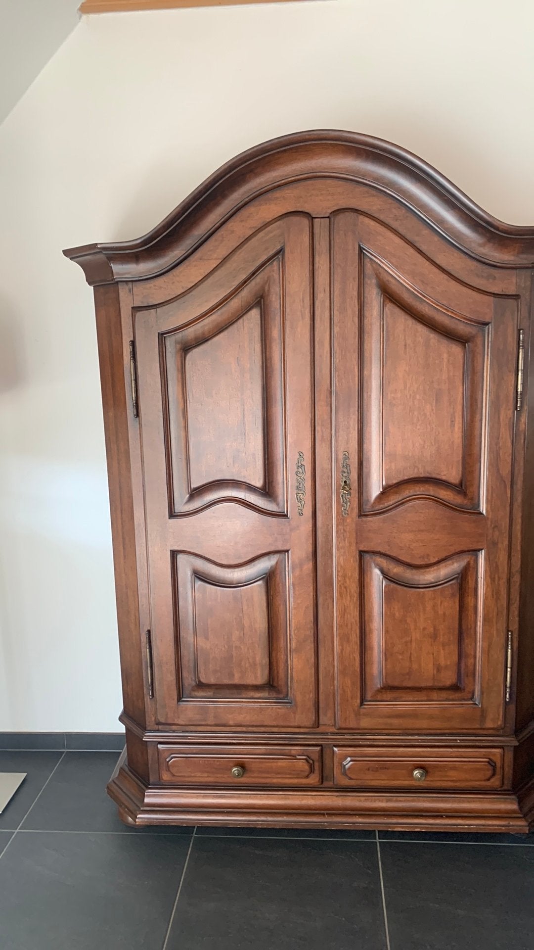 Mooie kast, Ophalen