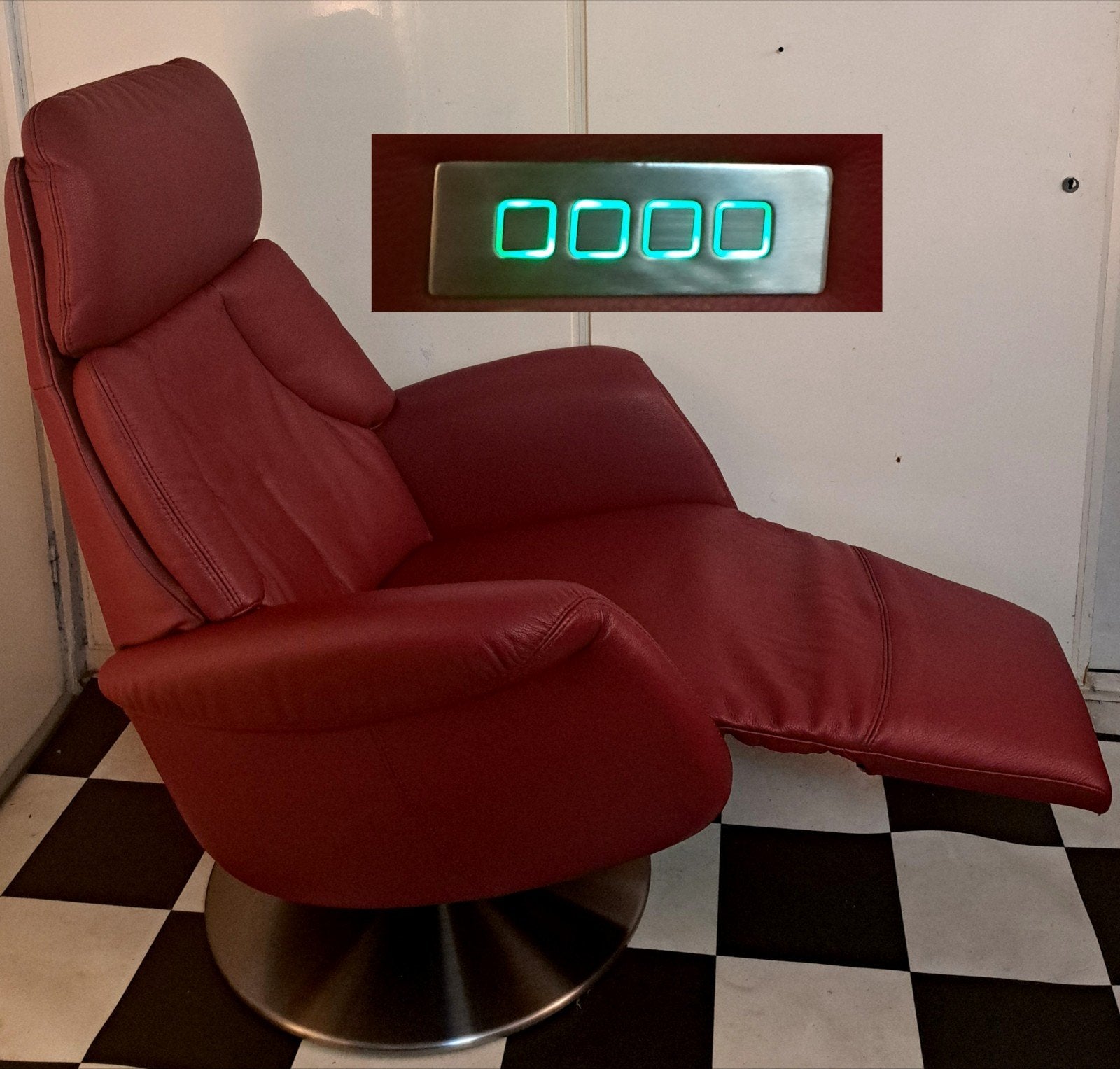 De Toekomst Twice Pro 072N relaxfauteuil
op accu  Leder Maat, Ophalen, Zo goed als nieuw, Leer, 50 tot 75 cm