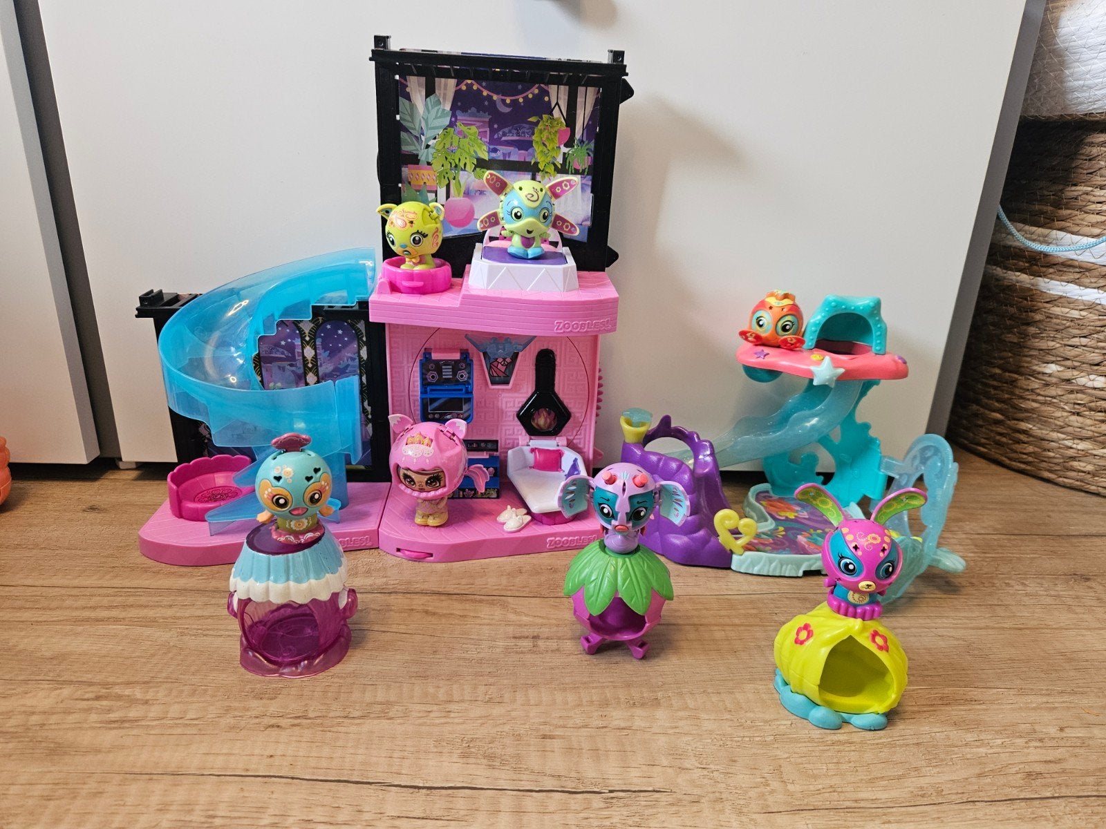 Grote set Zoobles speelgoed met huis en auto, Kinderen en Baby's, Speelgoed | Overig, Ophalen, Gebruikt, Meisje