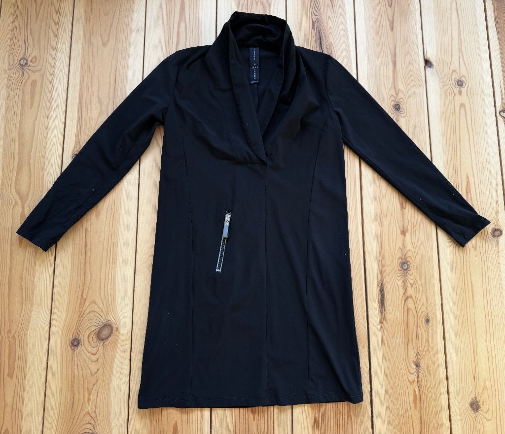 Jurk Jane Lushka - Zwart Travelstof - Maat Small / maat 36, Kleding | Dames, Zwart, Ophalen of Verzenden, Zo goed als nieuw, Jane Lushka