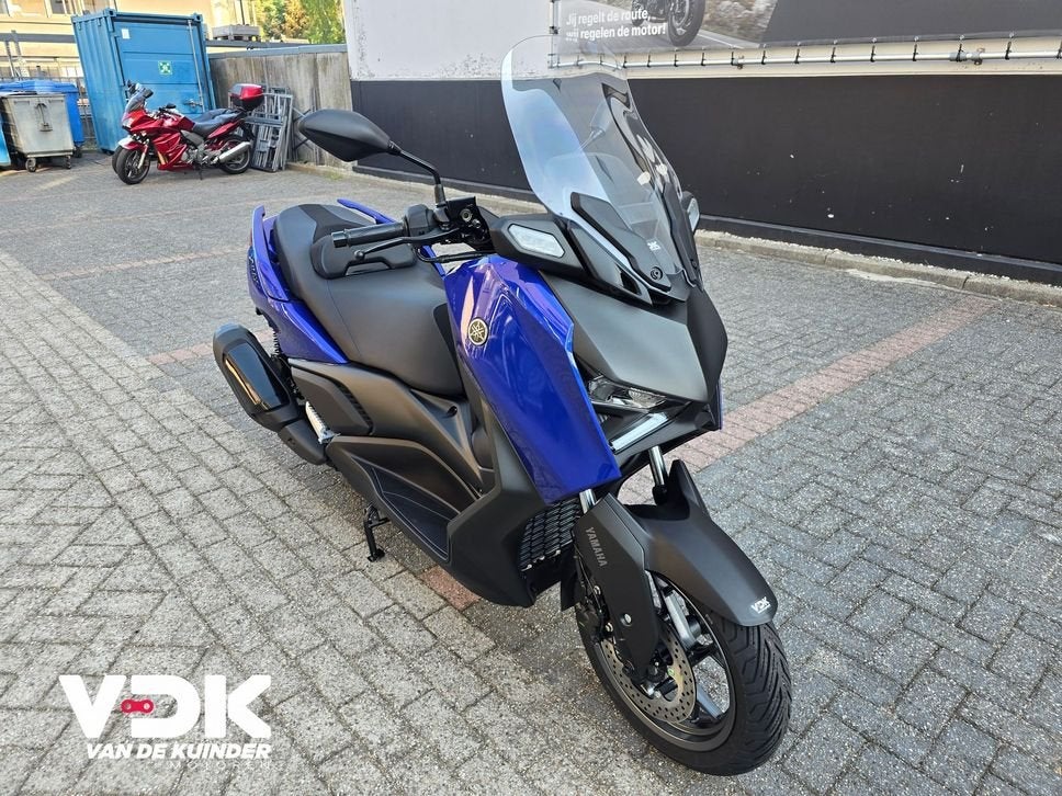 YAMAHA X MAX 300 ABS (bj 2026) 0 km, Scooter, Bedrijf, Onbekend, YAMAHA