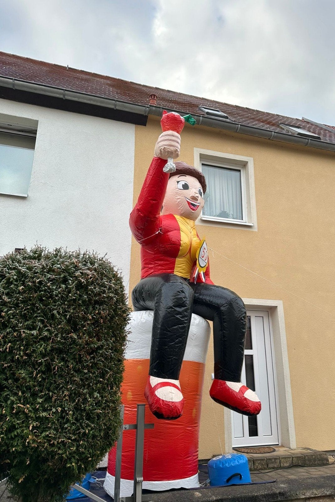 Opblaasbare Sarah op cocktailglas te huur (1 t/m 99 jaar), Ophalen of Verzenden, Zo goed als nieuw, Abraham of Sarah