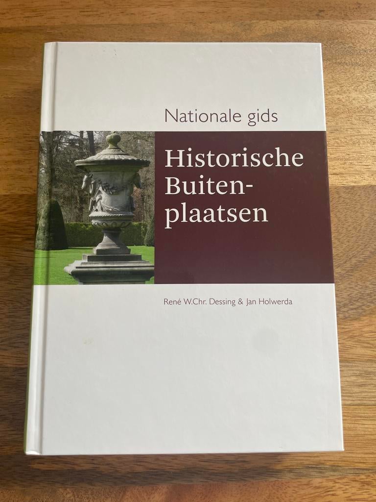 Nationale gids Historische Buitenplaatsen, Ophalen of Verzenden, 20e eeuw of later, Zo goed als nieuw