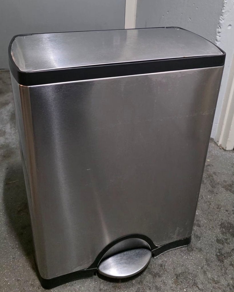 Prullenbak, Ophalen, Gebruikt, Met pedaal, 50 tot 75 cm