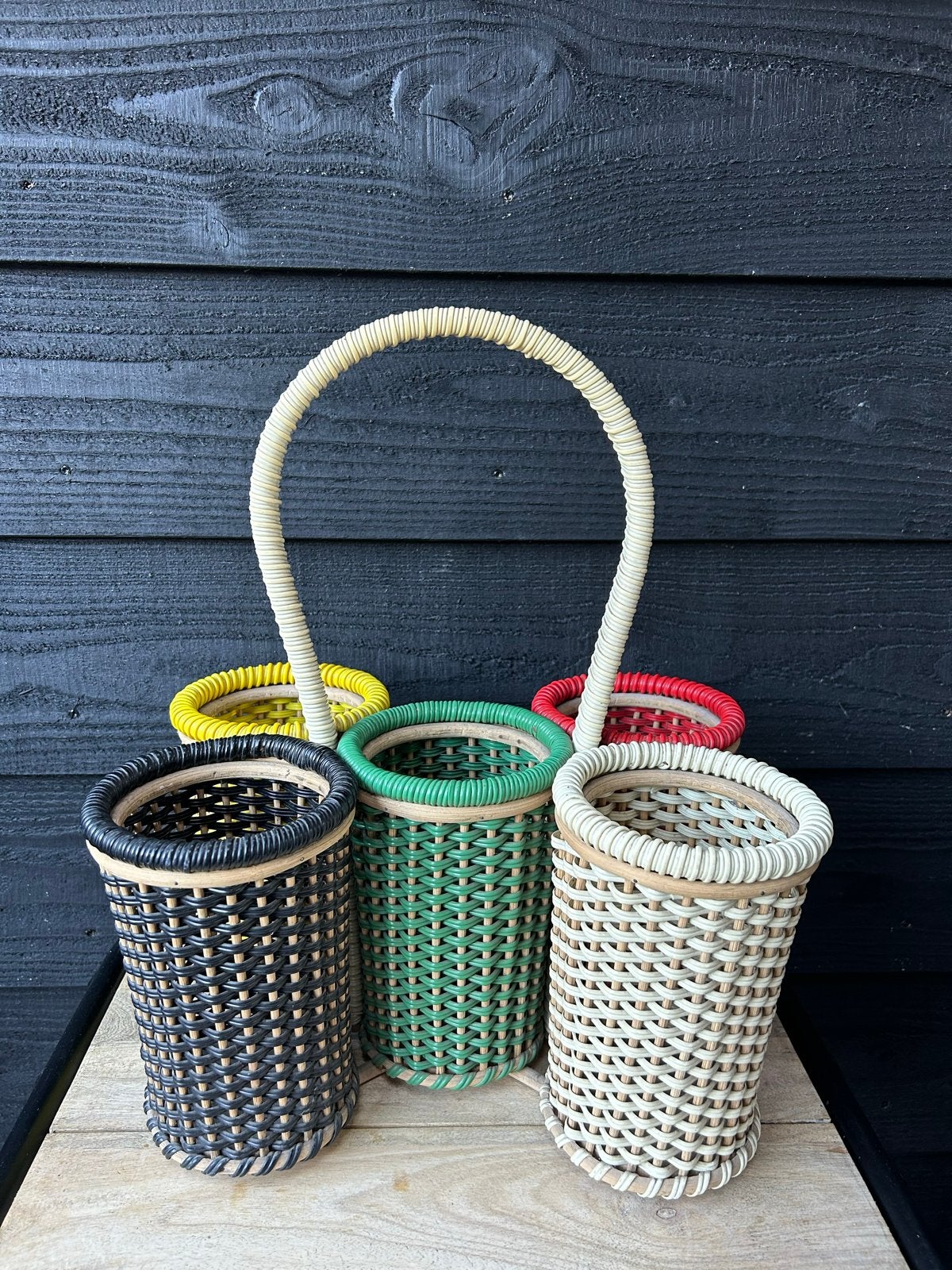 Vintage rotan flessenmand Tomado Pilastro jaren '60, Antiek en Kunst, Verzenden