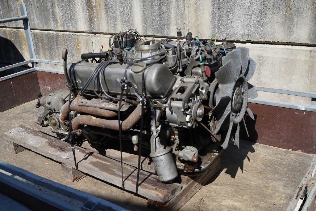 Complete motor met versnellingsbak 380 V 8, Auto-onderdelen, Motor en Toebehoren, Ophalen, Gebruikt, Mercedes-Benz