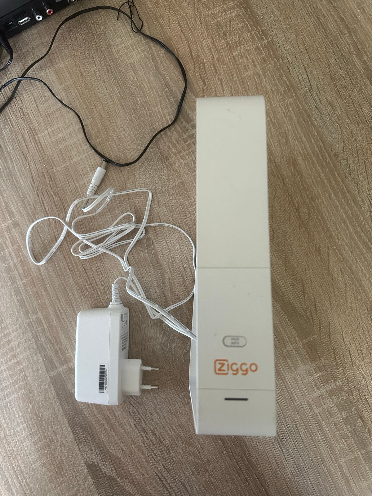 Ziggo Connectbox Router met modem, Ophalen of Verzenden, Gebruikt, Router met modem