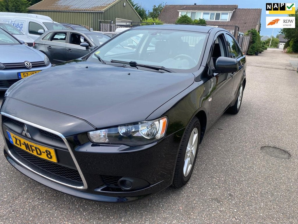 Mitsubishi Lancer Sportback 1.5 Edition One, Auto's, Voorwielaandrijving, Gebruikt, 4 cilinders, Zwart