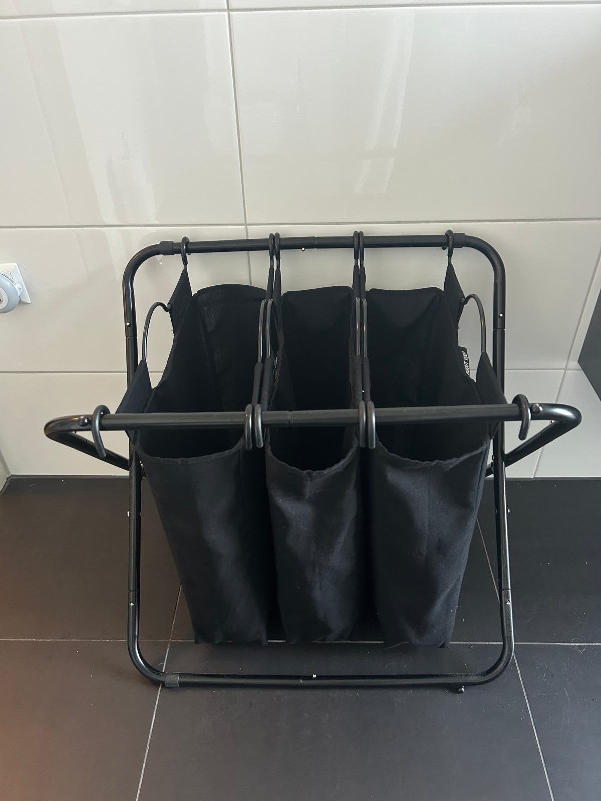 Wasmand met 3 vakken - Zwart opvouwbaar, Huis en Inrichting, Ophalen, Gebruikt