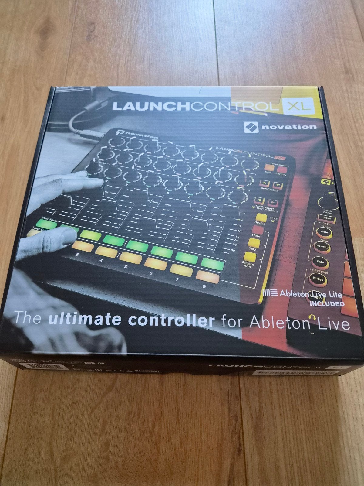 Novation Launch Control Xl Mk2 in doos, Verzenden, Zo goed als nieuw