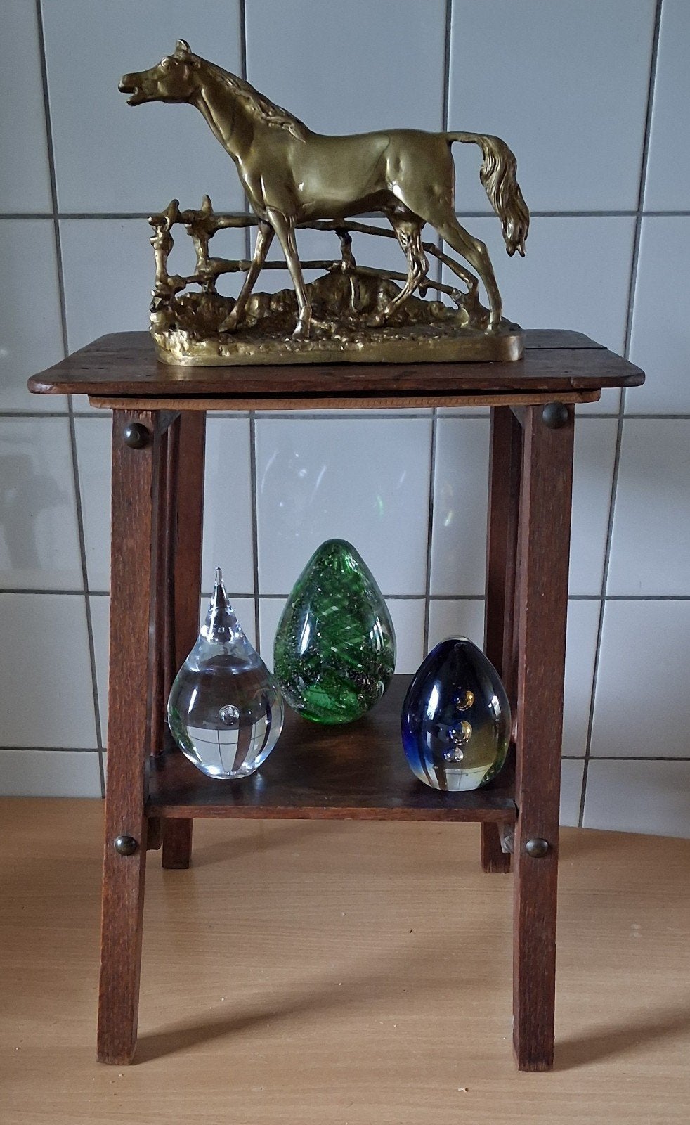 Bijzet-/plantentafeltje.  Ca 1920. Eiken. 33/43/26 cm., Antiek en Kunst, Curiosa en Brocante, Ophalen