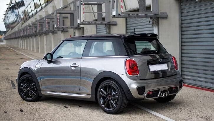 Originele 17 inch Mini velgen met winterbanden f55 f56 f57, Info@mini.com, Gebruikt, Banden en Velgen, Mini