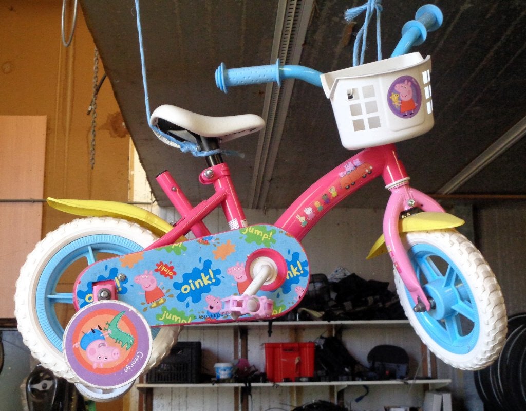 Volare Peppa Pig kinderfietsje - 18 frame / 10 inch -, Ophalen, Terugtraprem, Zijwieltjes, Gebruikt