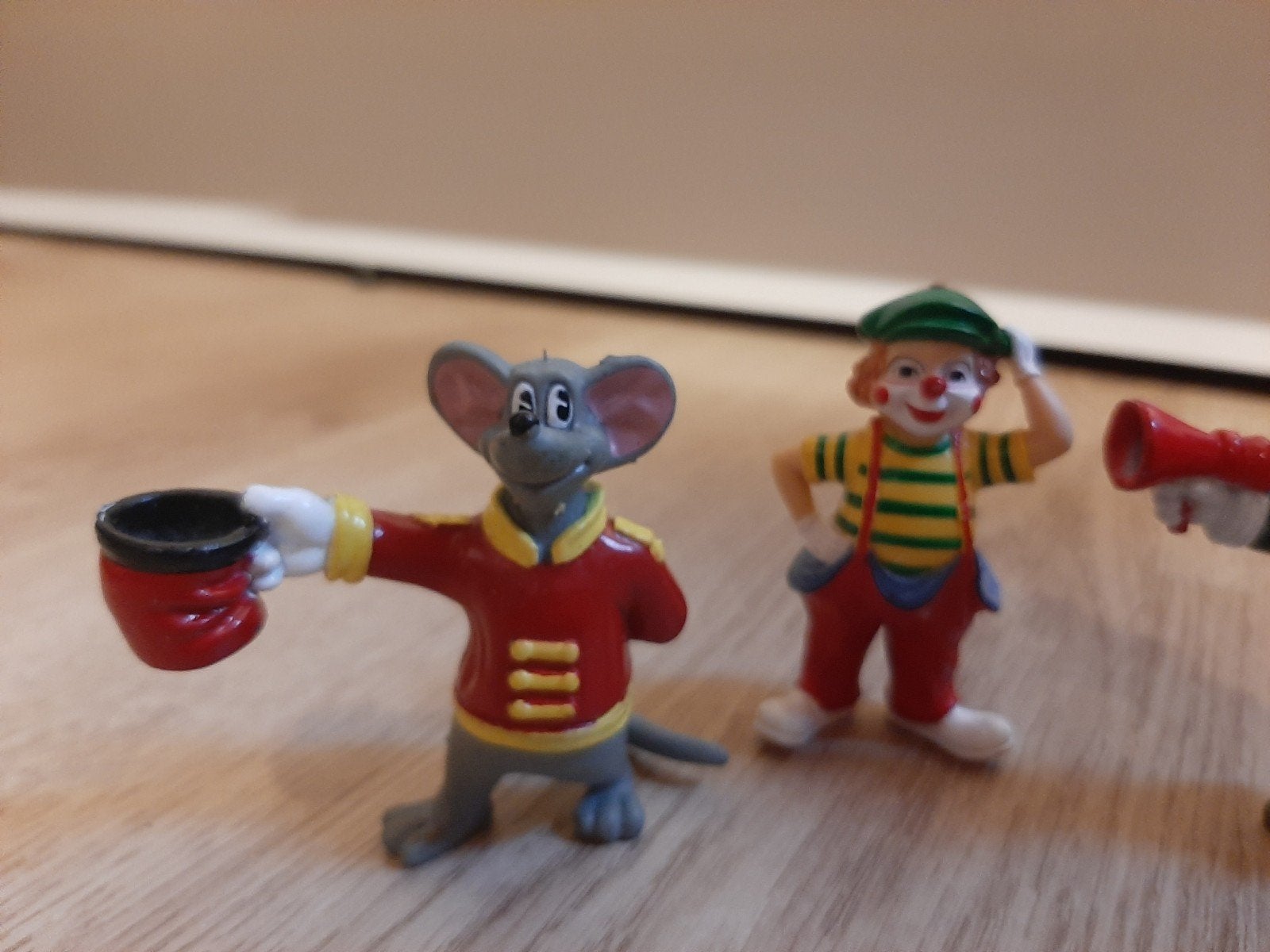 Julianatoren poppetjes circus, Ophalen of Verzenden