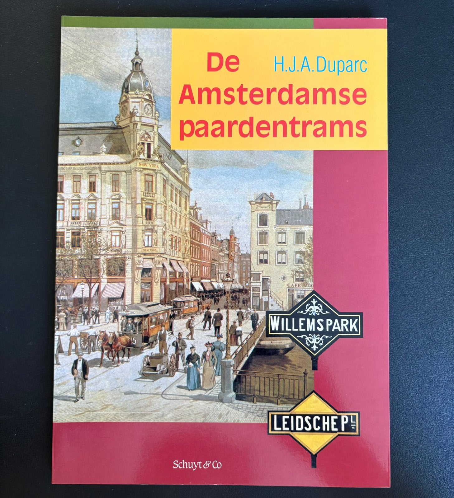 De Amsterdamse paardentrams (1997), Verzamelen, Spoorwegen en Tramwegen, Ophalen of Verzenden, Zo goed als nieuw, Tram, Boek of Tijdschrift