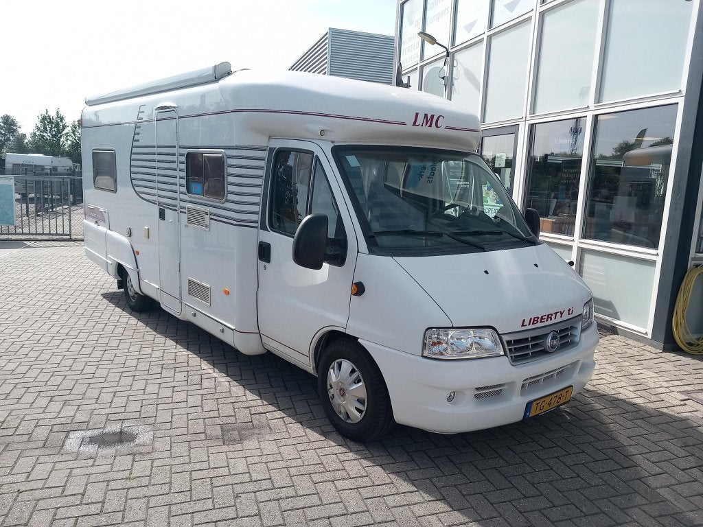 LMC Liberty 6600 TI enkele bedden, Automaat, Ringverwarming, Tot en met 2, 6 tot 7 meter