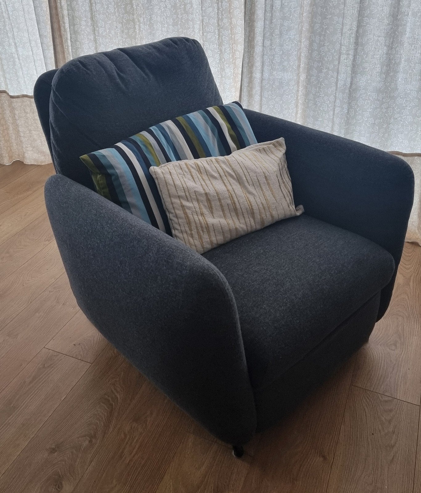 lounge chair, Ophalen, Zo goed als nieuw, Eenpersoons, Minder dan 150 cm