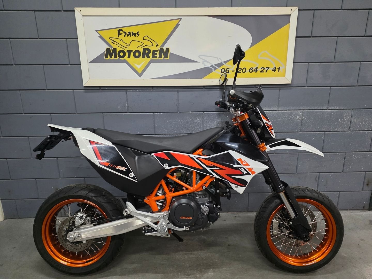KTM 690 SMC R abs bj 2015 zeer nette motor, Motoren, KTM, Bedrijf, Onbekend, 654 cc