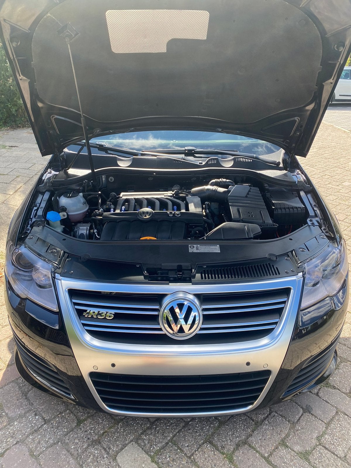 Foto 17 van Volkswagen Passat R36!