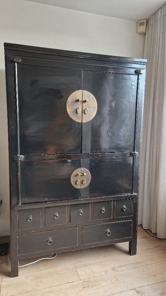Mooie Chinese kast, Ophalen