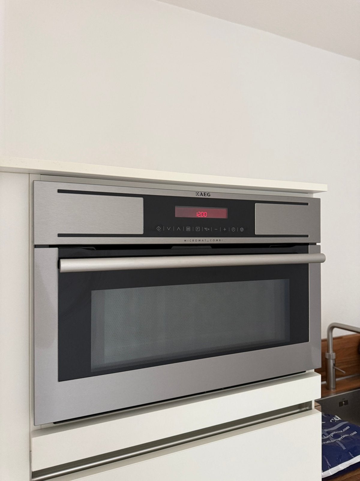 AEG Combimagnetron Inbouw / Compacte Oven RVS - KM7100000M, Ophalen of Verzenden, Zo goed als nieuw, Hete lucht, Oven met grill